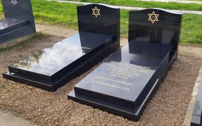 How Restoration Experts Prolong The Life Of Memorial Headstones?